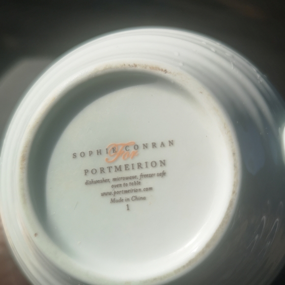 Portmeirion Sophie Conran Celadon/Green 10 oz. Cream Jug/Small Creamer Pitcher - Picture 8 of 8